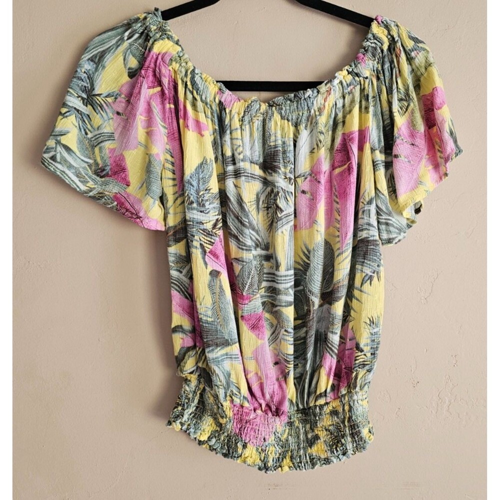 Cynthia Rowley Tropical theme size M, short sleeve crop top, cruise, beach - Picture 2 of 4